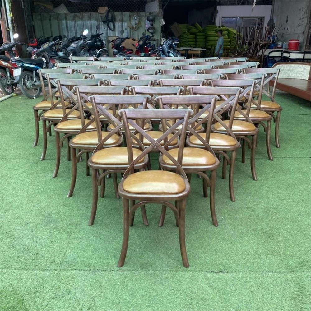 Ghế cafe Bistro gỗ cao su mặt nệm da