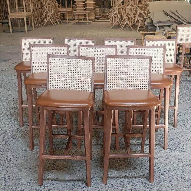 Ghế bar Simomini gỗ Ash tựa mây
