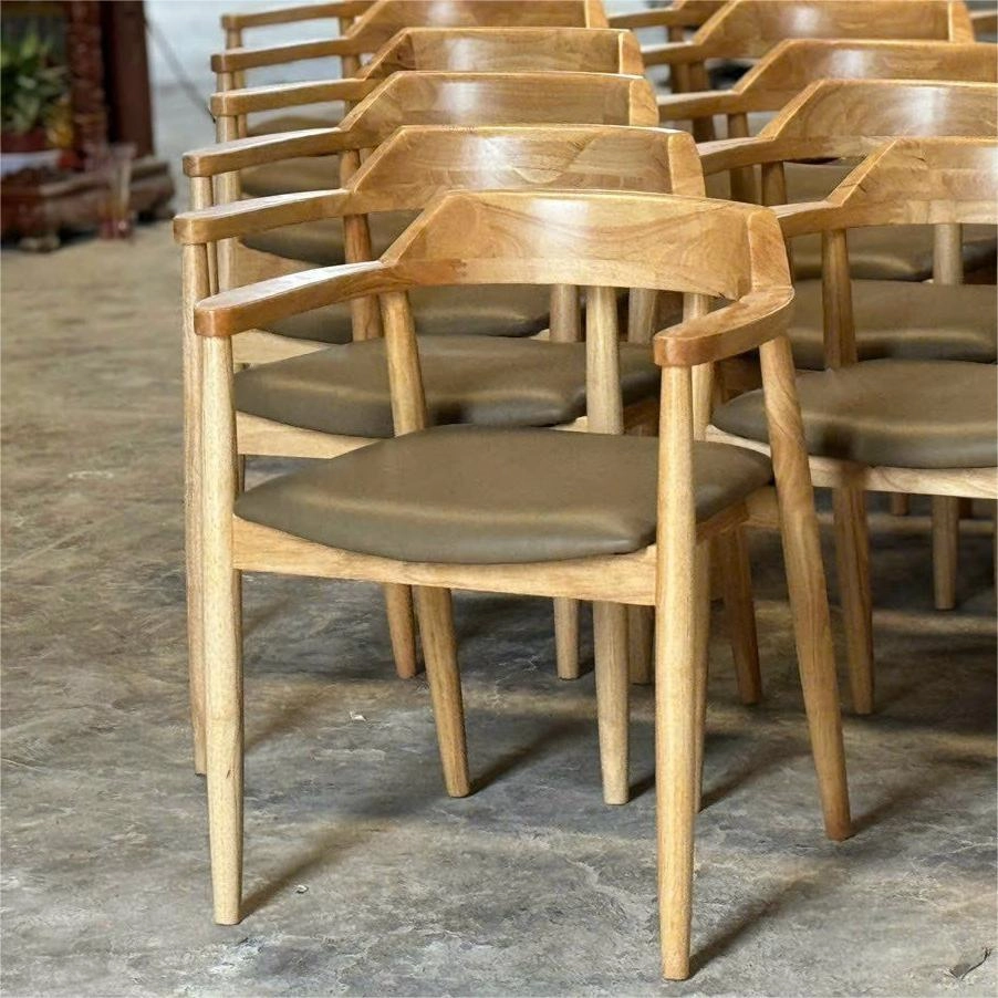 Ghế cafe Hirosima tựa lưng thấp gỗ cao su bọc nệm da