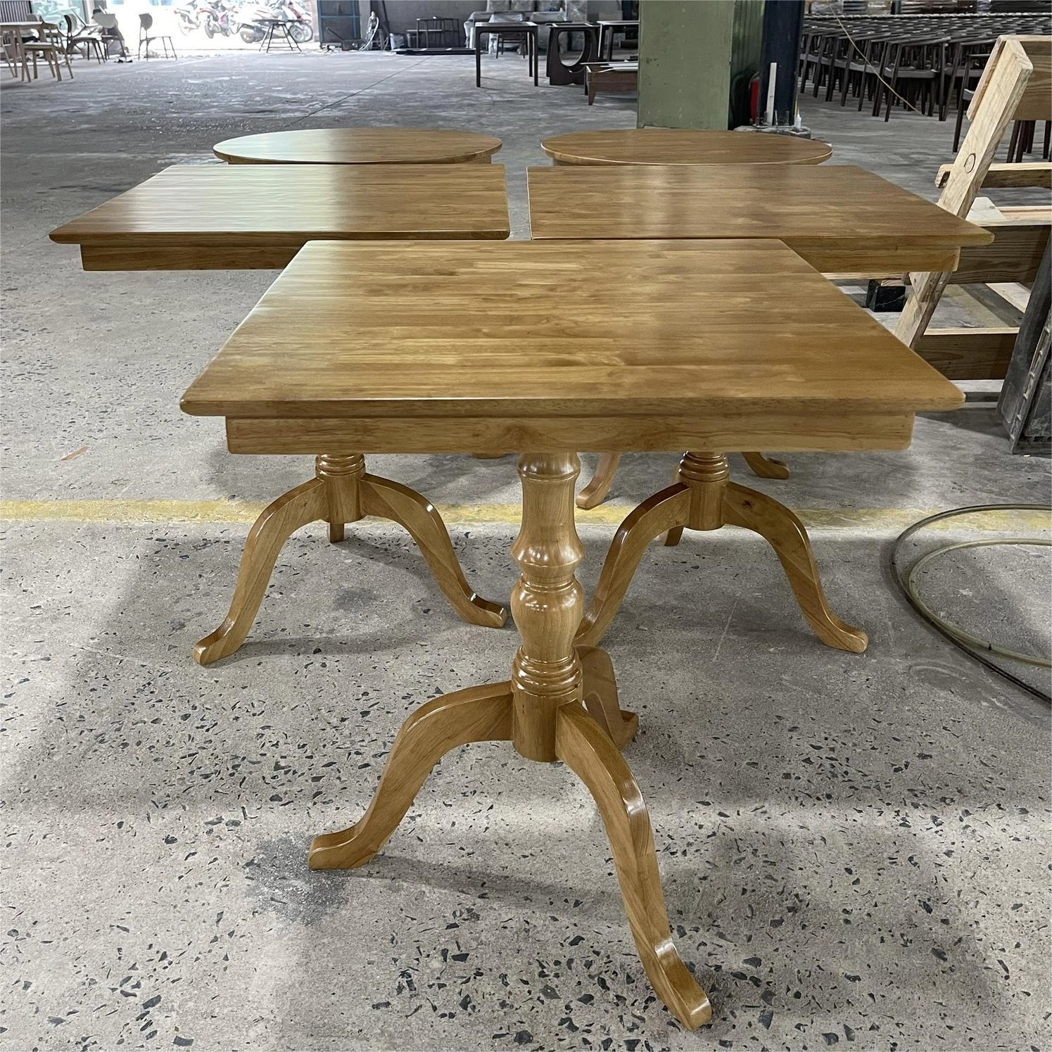 bàn trà lục bình vuông gỗ Ash 