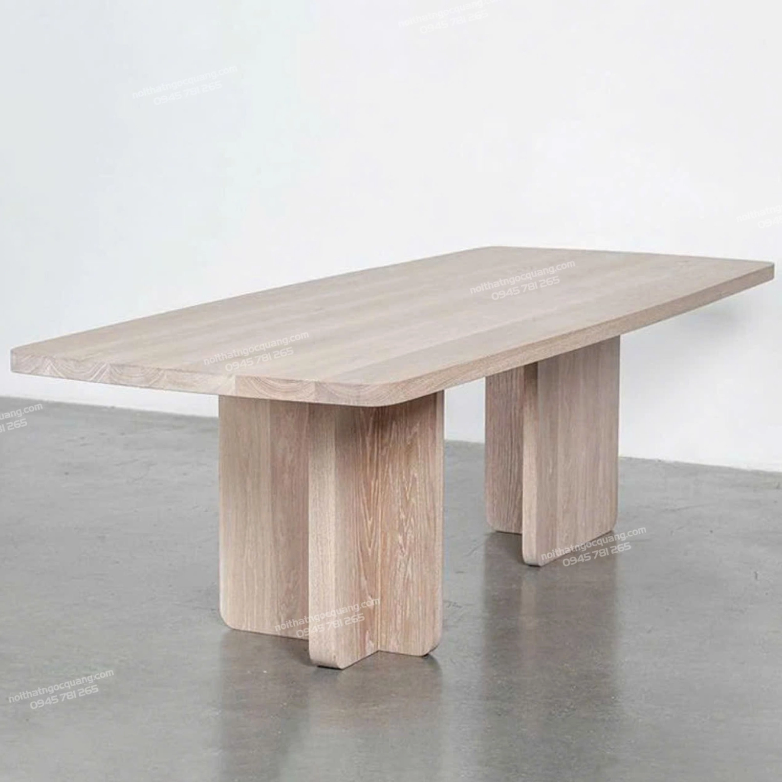 Bàn ăn gỗ chân decor 03