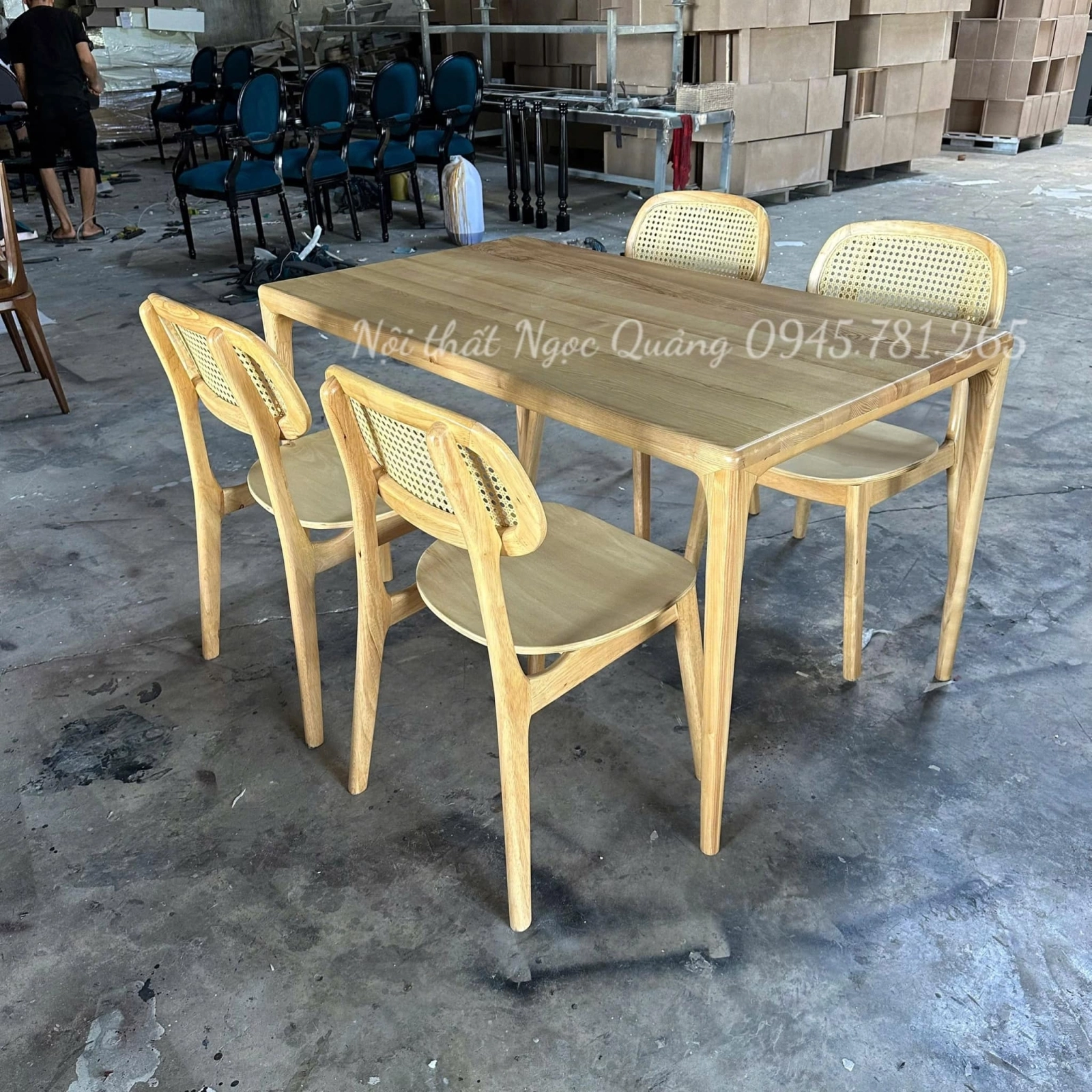 Bàn ghế nhà hàng Secco