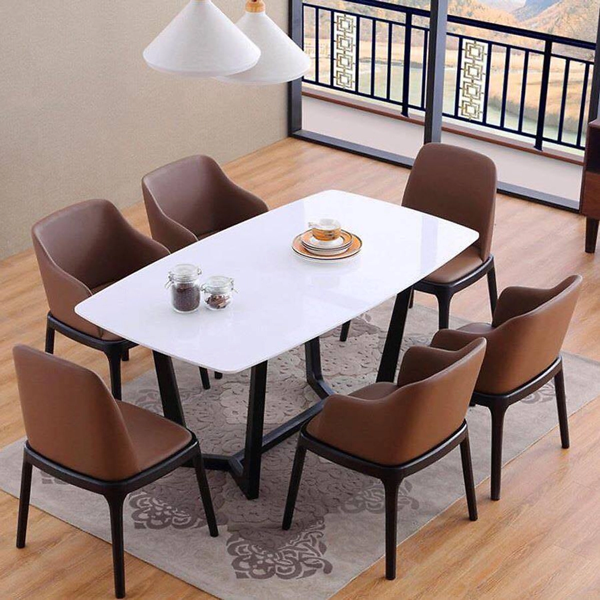 Bộ bàn ăn Concorde + ghế Grace có tay