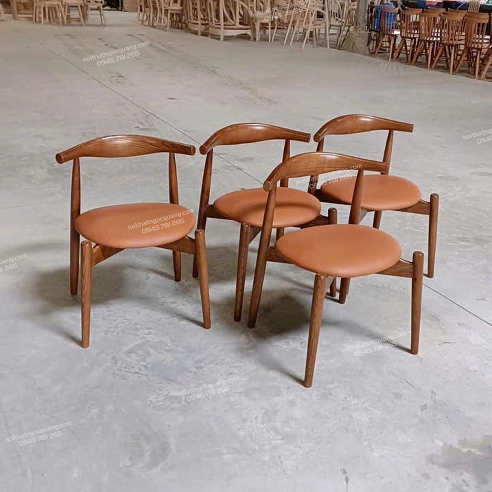 Ghế cafe gỗ Bull chéo 
