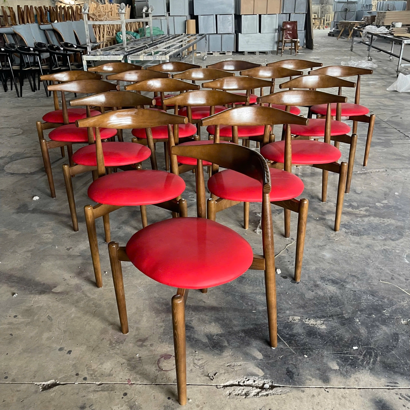 Ghế gỗ Bull ash  nhà hàng