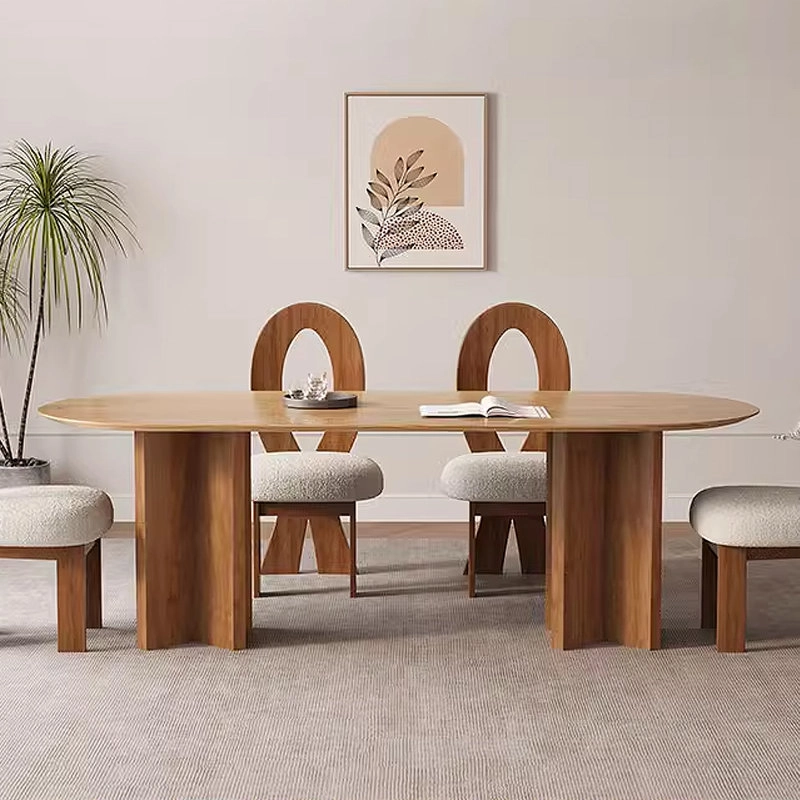 Bàn ăn gỗ mặt Oval chân trụ Decor