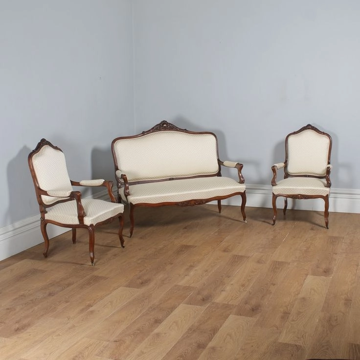 Bộ sofa phòng khách Louis XVI