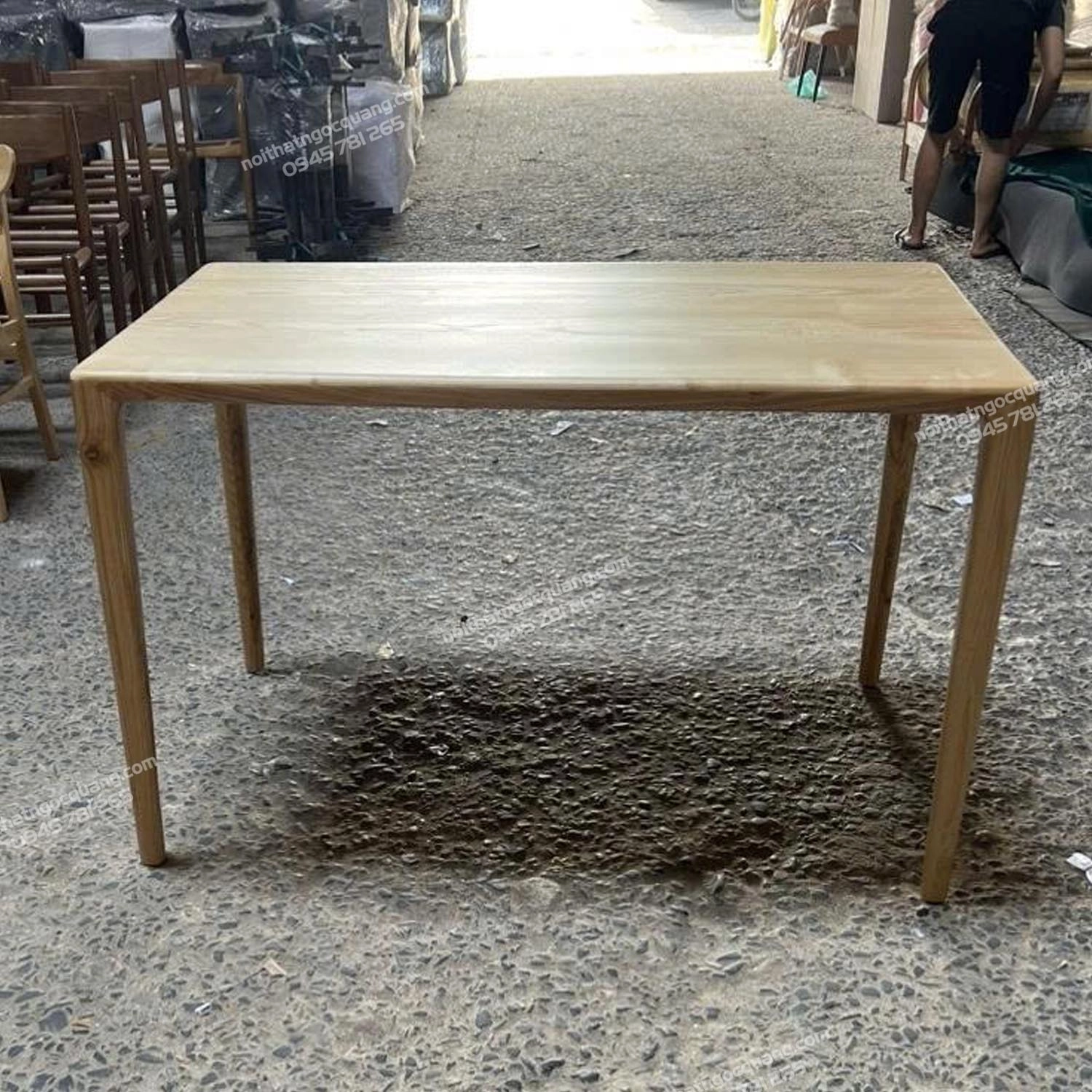 Bàn ăn Neva gỗ Ash