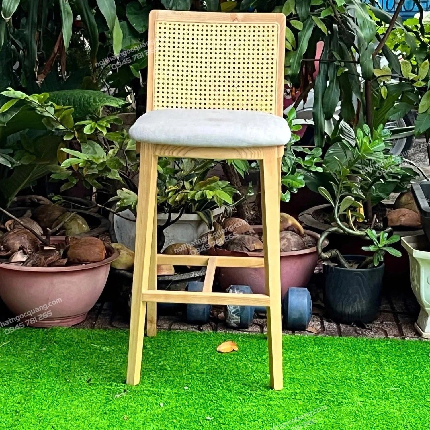 Ghế bar Mila tựa mây