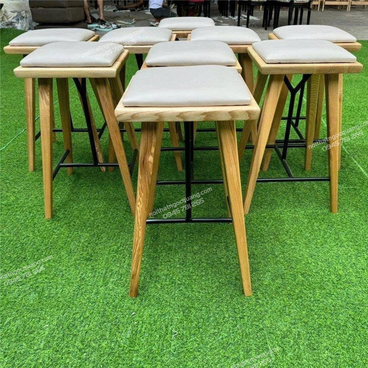 Ghế bar Phúc Long mặt nệm
