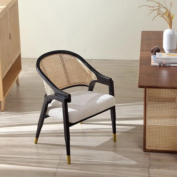 Ghế Wormley chân đồng gỗ ash