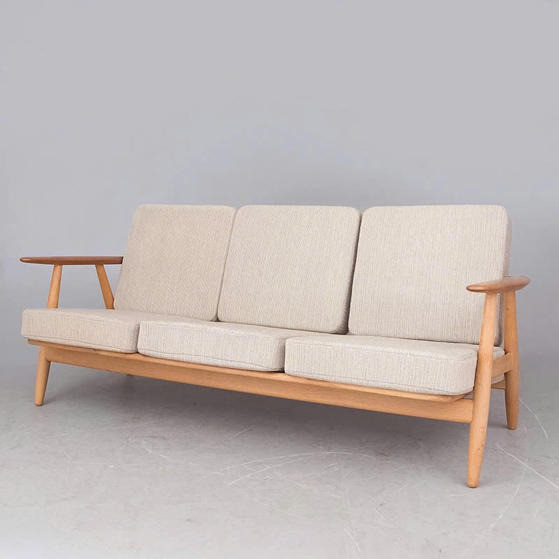 Ghế sofa Cigar ba chỗ ngồi