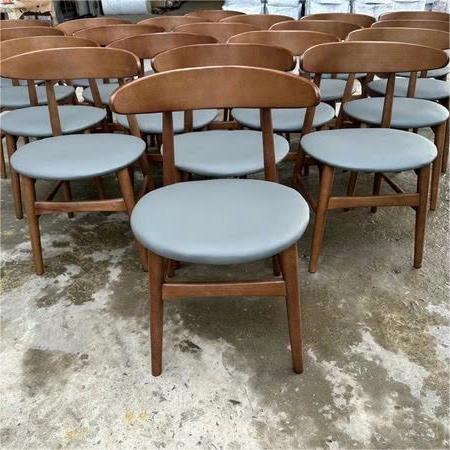 Ghế gỗ nhà hàng vầng trăng