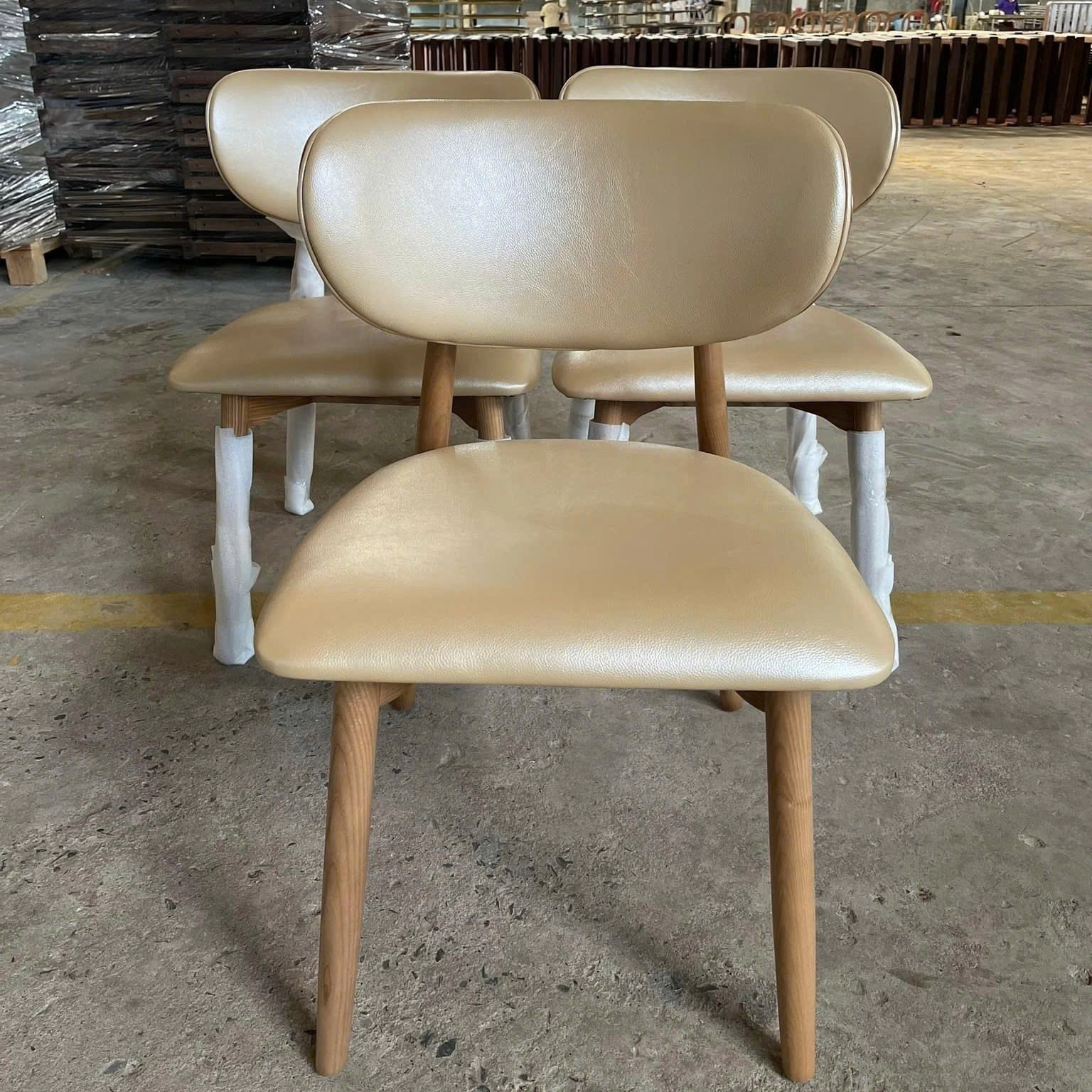 ghế ăn oleandro gỗ ash nệm da