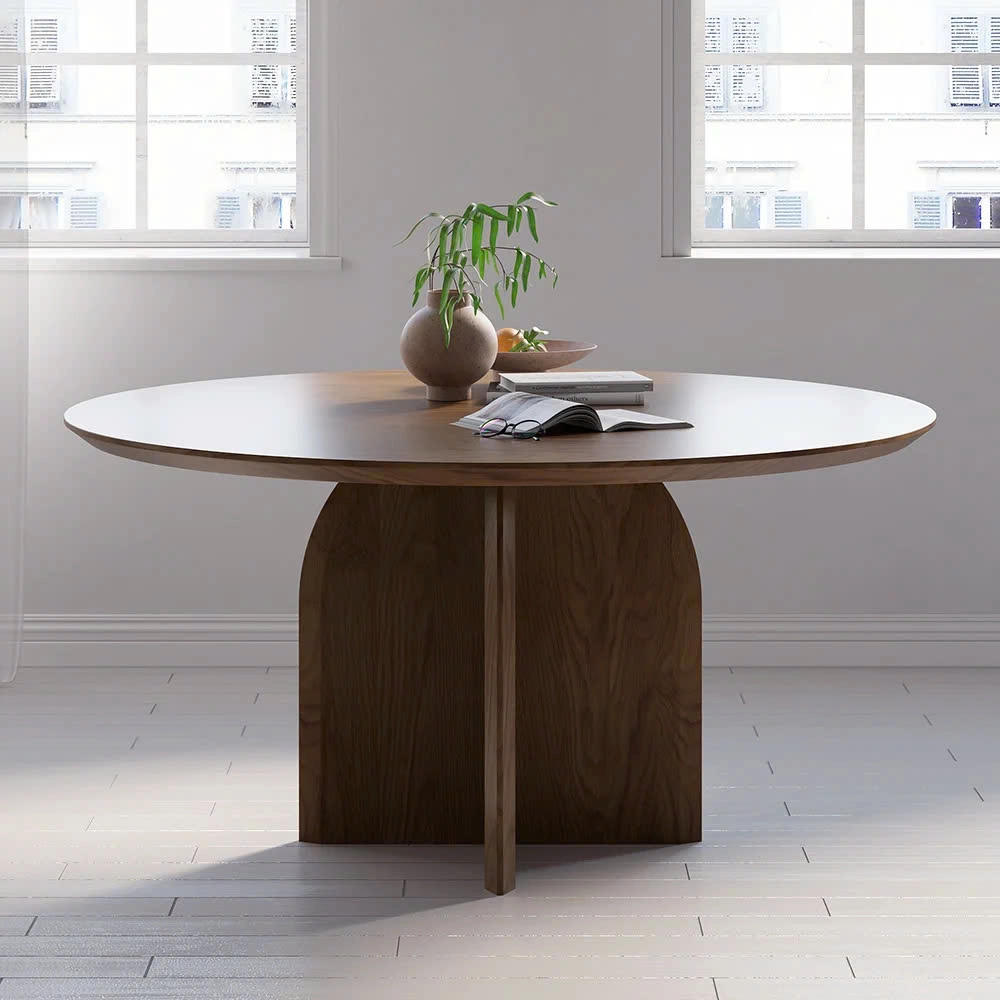 Bàn ăn tròn gỗ chân decor 