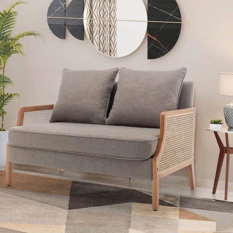 Ghế sofa phòng khách nhỏ có tay vịn mây đan